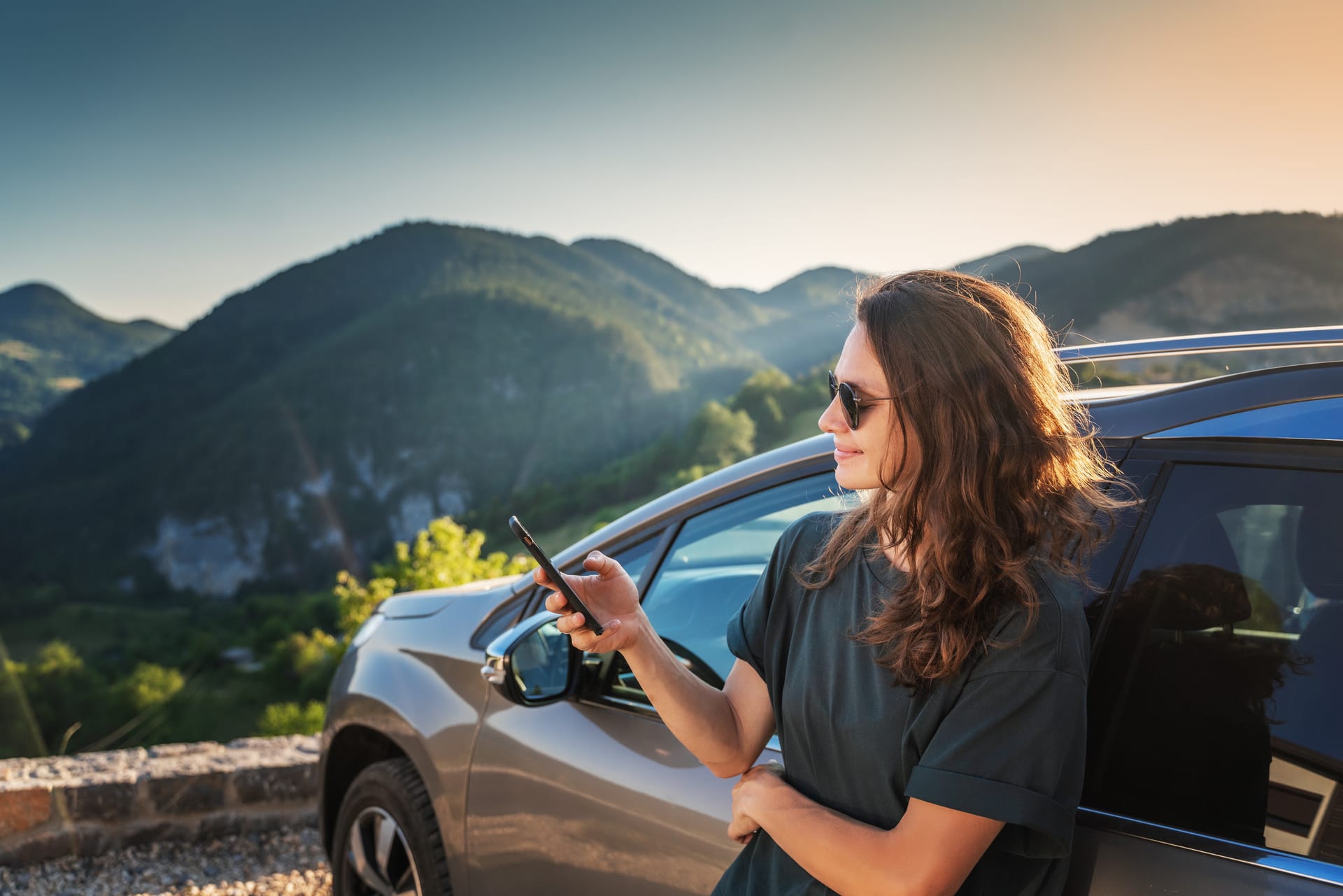 Top aplicații esențiale pentru un weekend getaway perfect